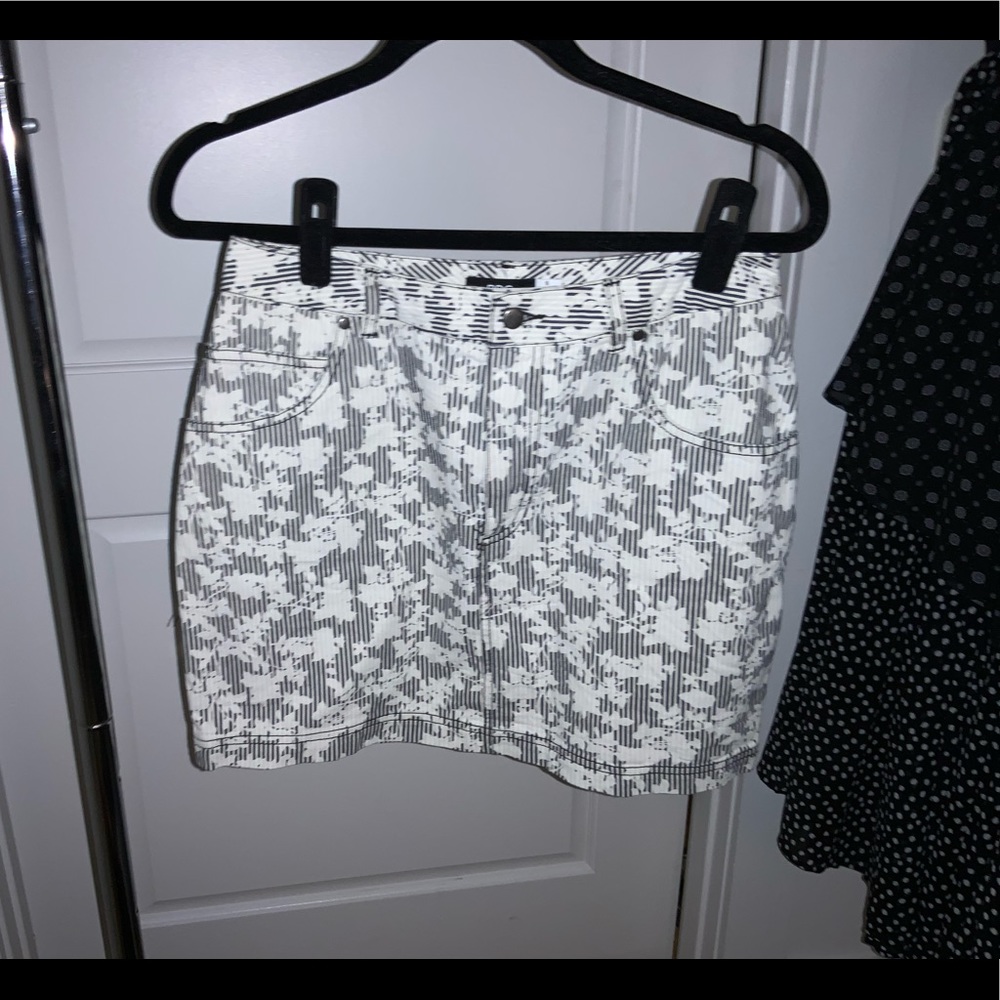 BDG Floral mini skirt
